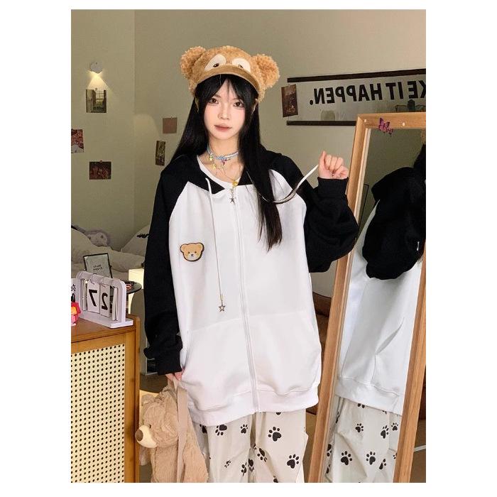 Women s Autumn/Winter Cute Bear Velcro Hooded Sweatshirt - Loose Raglan Sleeve Top, College Style, Versatile for Couples M чорний/білий
Women s Autumn/Winter Cute Bear Velcro Hooded Sweatshirt - Loose Raglan Sleeve Top, College Style, Versatile for Couples M чорний/білий