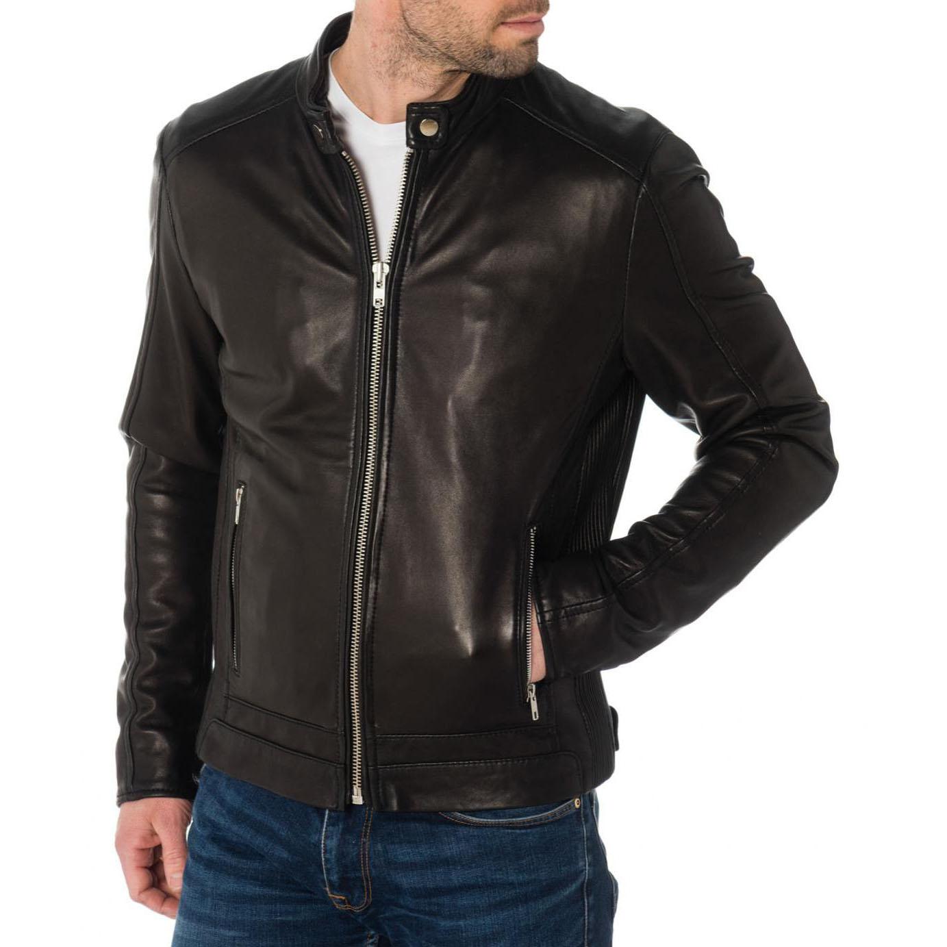 SkinOutfit Men s Genuine Lambskin Black Leather Jacket Stylish Motorcycle Bomber Biker Outerwear MJ 240 M чорний
SkinOutfit Men s Genuine Lambskin Black Leather Jacket Stylish Motorcycle Bomber Biker Outerwear MJ 240 M чорний