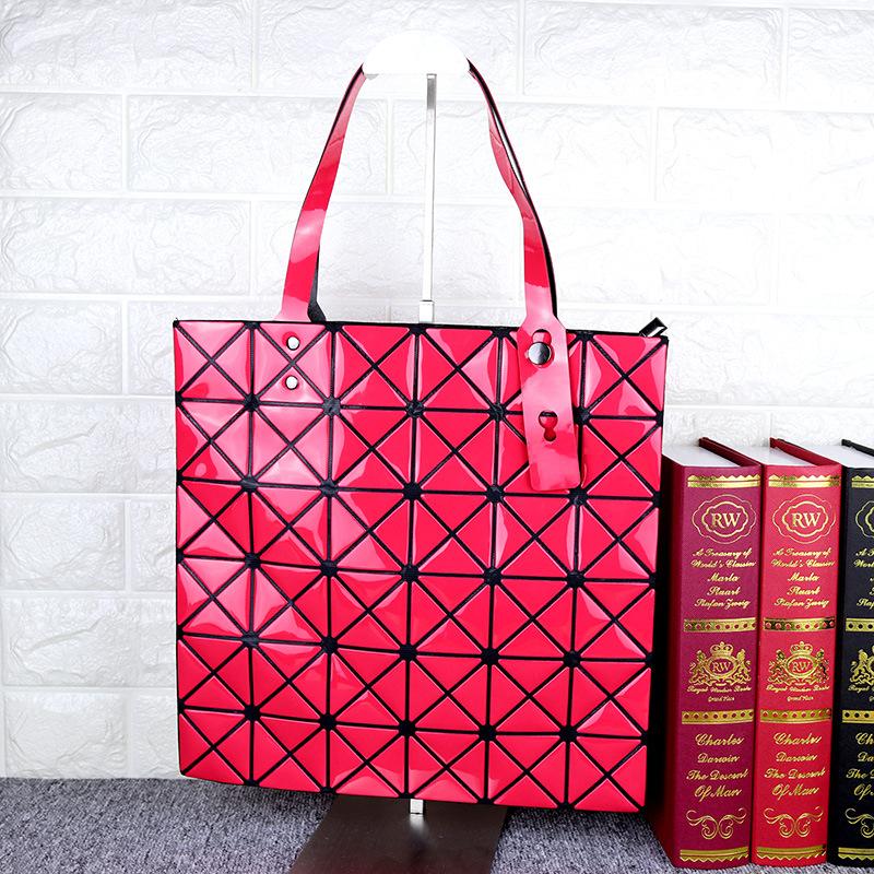 Модная сумка-тоут Женская классическая шестиячеечная на плечо Женская сумка Офисный работник Геометрический ромб Лазерная глянцевая Складная сумка-хобо красный
Модная сумка-тоут Женская классическая шестиячеечная на плечо Женская сумка Офисный работник Геометрический ромб Лазерная глянцевая Складная сумка-хобо красный