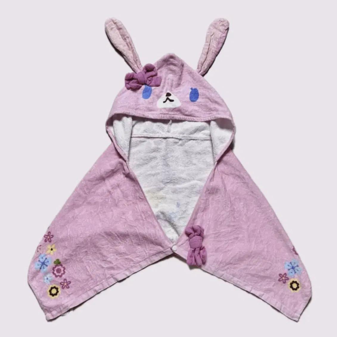 Сахарные кролики светло-розовый Usagi Ribbon полотенце накидка одеяло Bangku Hime Sanrio Classic
Сахарные кролики светло-розовый Usagi Ribbon полотенце накидка одеяло Bangku Hime Sanrio Classic