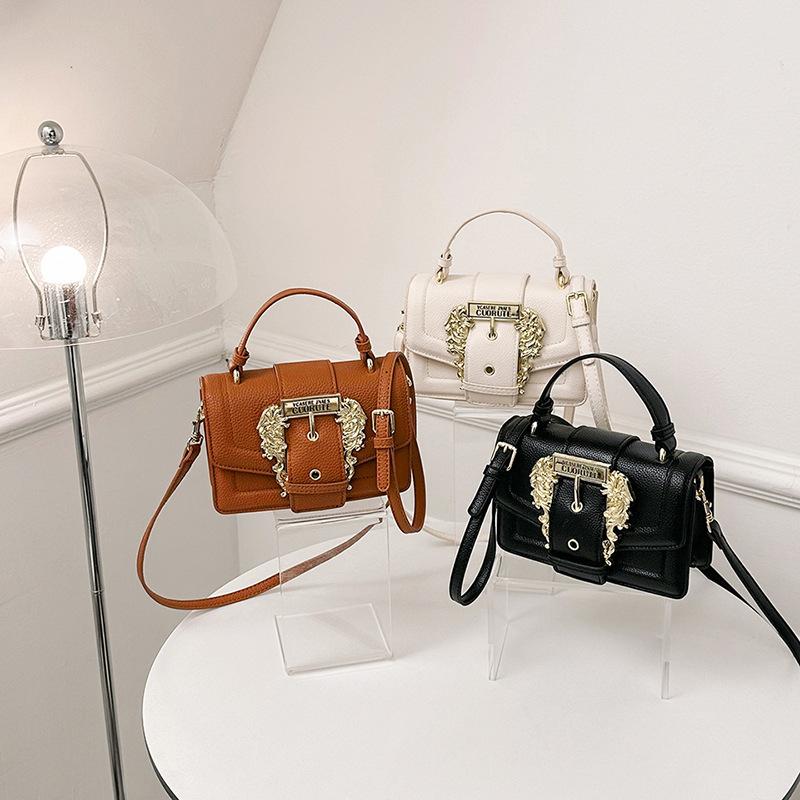 Premium textured bag women s 23 new retro women s small square bag is fashionable and simple, and can be carried crossbody on one shoulder. коричневый
Premium textured bag women s 23 new retro women s small square bag is fashionable and simple, and can be carried crossbody on one shoulder. коричневый