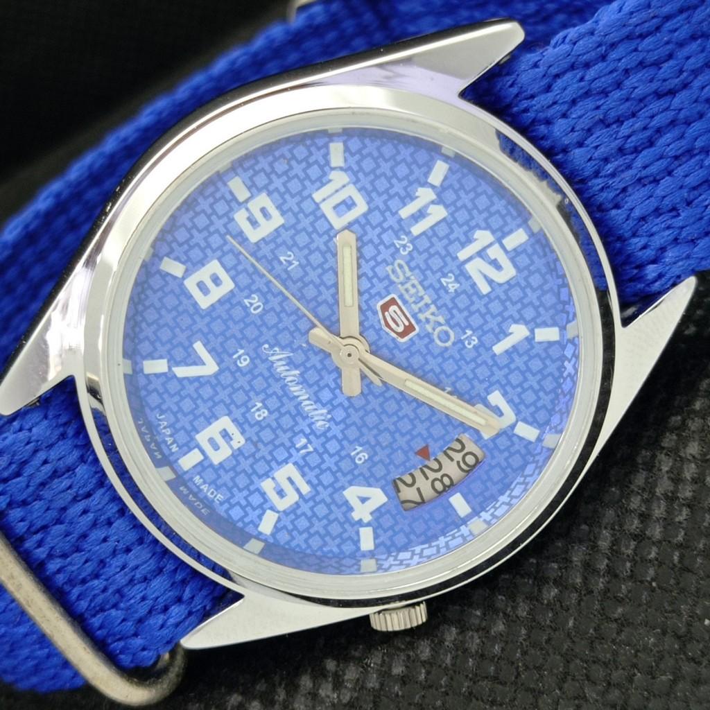 REFURBISHED VINTAGE SEIKO 5 AUTO 7019A JAPAN MENS DATE BLUE WATCH 593a-a311204-9 SKU593a-a311204
REFURBISHED VINTAGE SEIKO 5 AUTO 7019A JAPAN MENS DATE BLUE WATCH 593a-a311204-9 SKU593a-a311204