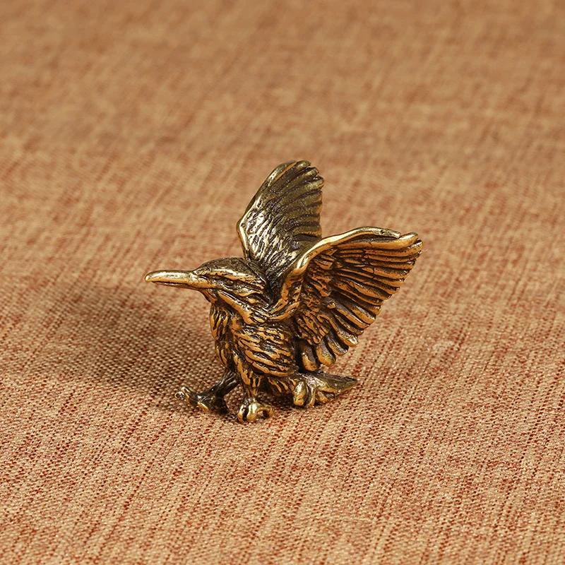 Brass Opening Wing Mini Eagle Bird Art Decoration Home Living Room Office Tea House Yoga Room Decoration Statue Sculpture Gift A
Brass Opening Wing Mini Eagle Bird Art Decoration Home Living Room Office Tea House Yoga Room Decoration Statue Sculpture Gift A