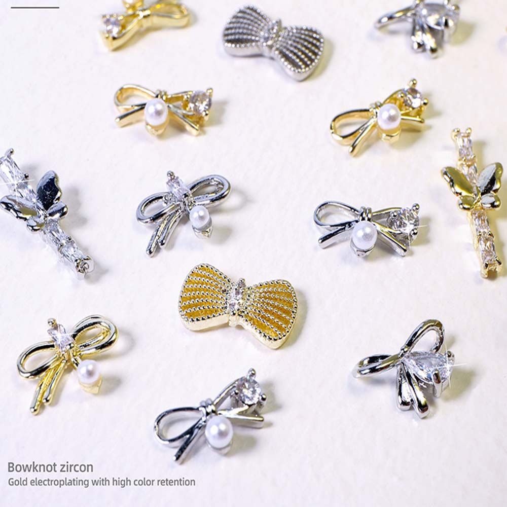 Zircon Bowknot Nail Rhinestone Butterfly Nail Jewelry Crystal Nail Charms 3D Nail Decorations gold3
Zircon Bowknot Nail Rhinestone Butterfly Nail Jewelry Crystal Nail Charms 3D Nail Decorations gold3