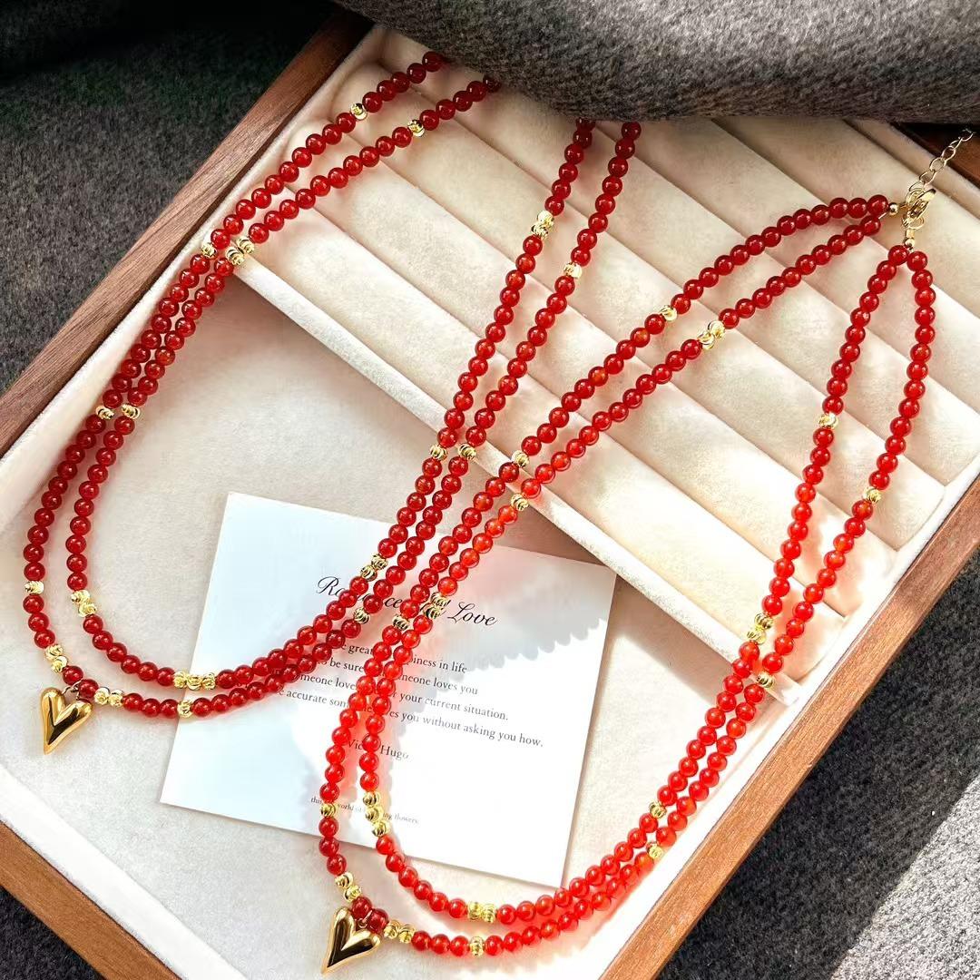 New Year S Red Pigeon Blood Red Natural Chalcedony Agate Love Double-Layer Design Necklace Collarbone Chain
New Year S Red Pigeon Blood Red Natural Chalcedony Agate Love Double-Layer Design Necklace Collarbone Chain