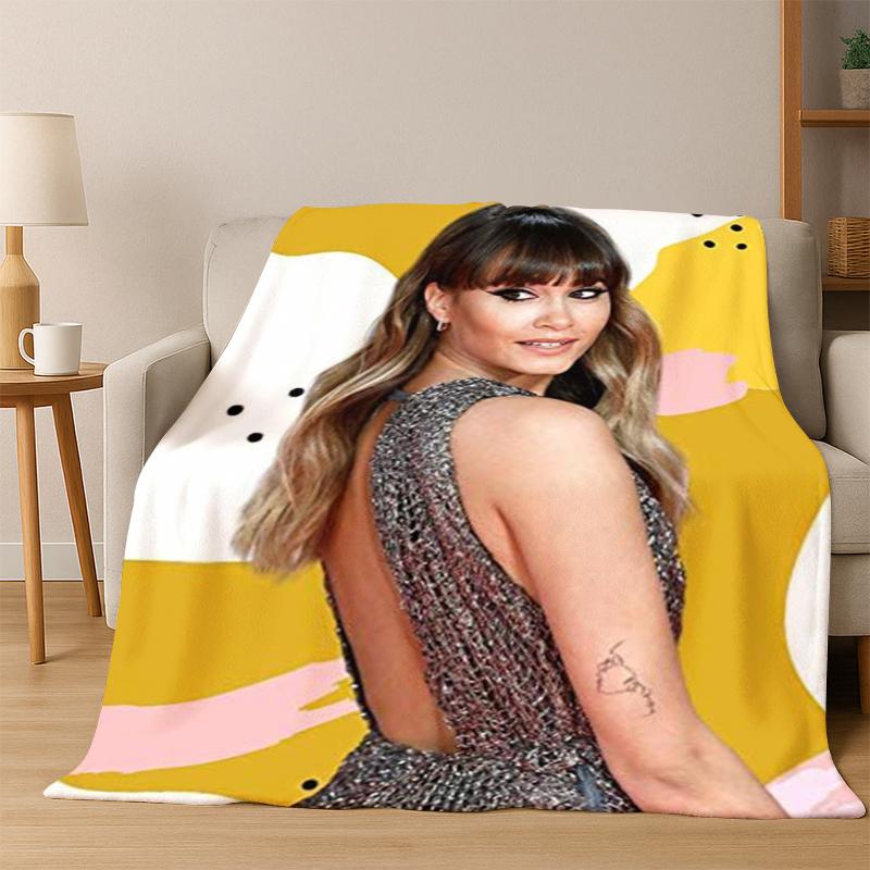 Cute Aitana Spanish Singer Flannel Blanket Soft Warm Blanket Throw Blanket for Bedroom Living Room Bed Travel Picnic Gift kids 75x90cm
Cute Aitana Spanish Singer Flannel Blanket Soft Warm Blanket Throw Blanket for Bedroom Living Room Bed Travel Picnic Gift kids 75x90cm