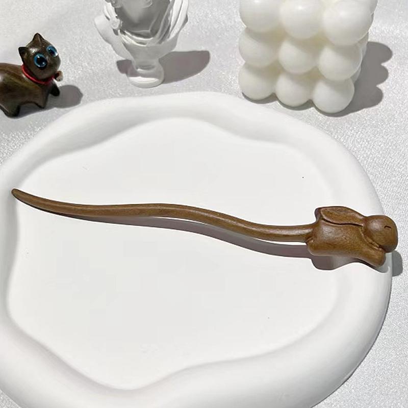 Chinese Sandalwood Hair Sticks Forks Retro Style Handmade Carved Hairpin Flower Animal Designs Chopsticks Style Women A4
Chinese Sandalwood Hair Sticks Forks Retro Style Handmade Carved Hairpin Flower Animal Designs Chopsticks Style Women A4