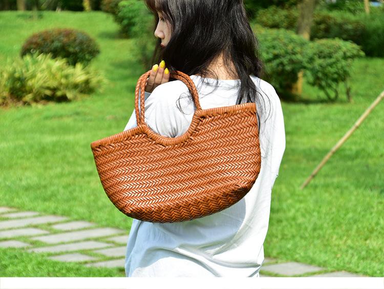 Fashi Leather Handbags Women s Leather Weaving Casual Shopping Bag Vintage Basket Tote Purse Cowhide Cross Shopping bag коричневый
Fashi Leather Handbags Women s Leather Weaving Casual Shopping Bag Vintage Basket Tote Purse Cowhide Cross Shopping bag коричневый