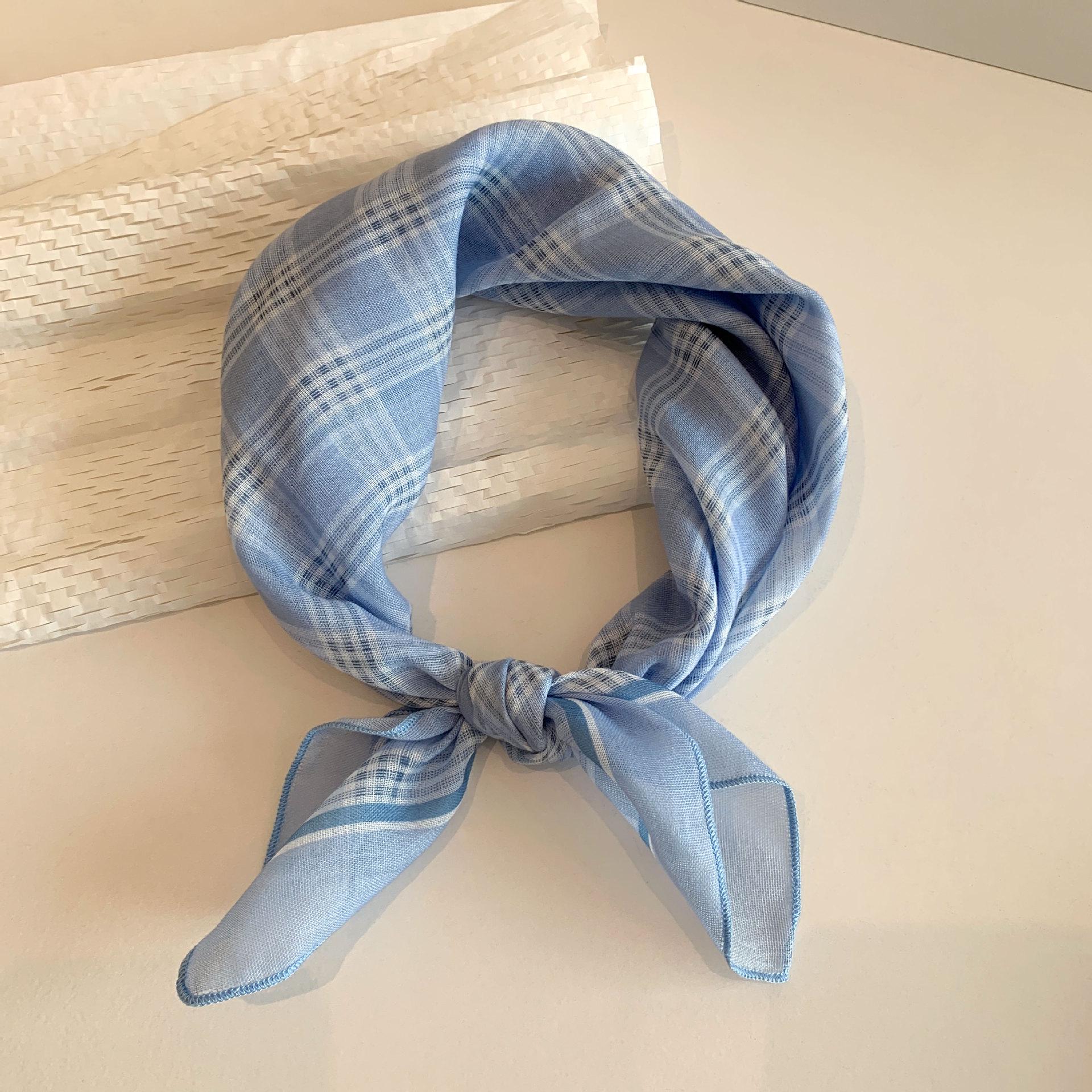 Women s Blue Versatile Headscarf: Trendy Spring/Summer Style, Breathable Artistic Design, High-End Feel
Women s Blue Versatile Headscarf: Trendy Spring/Summer Style, Breathable Artistic Design, High-End Feel