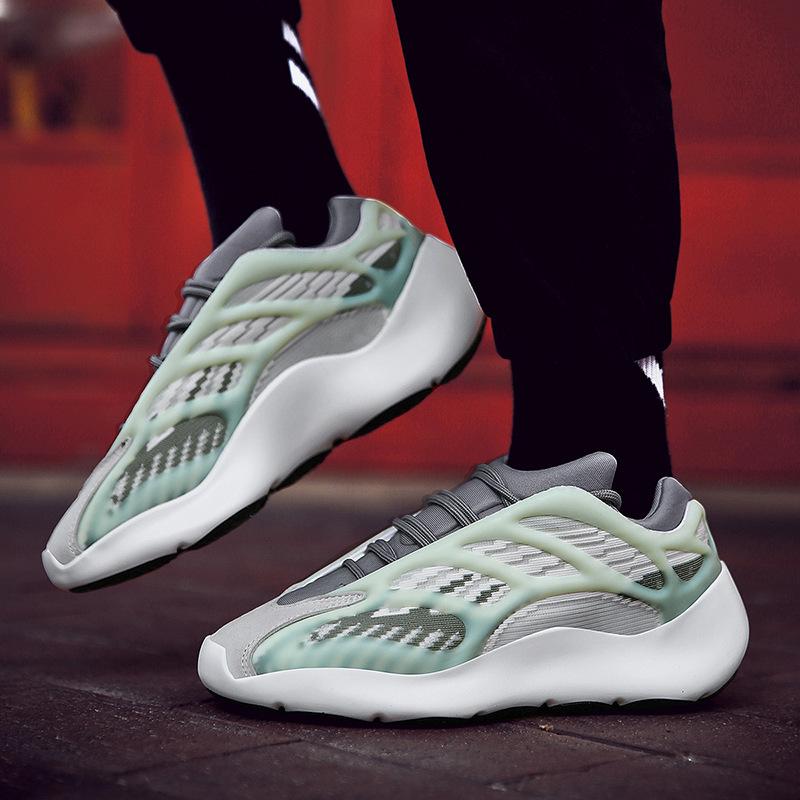 New coconut men s shoes 700v3 luminous coconut shoes platform large size women s shoes couple sports running shoes men 36
New coconut men s shoes 700v3 luminous coconut shoes platform large size women s shoes couple sports running shoes men 36