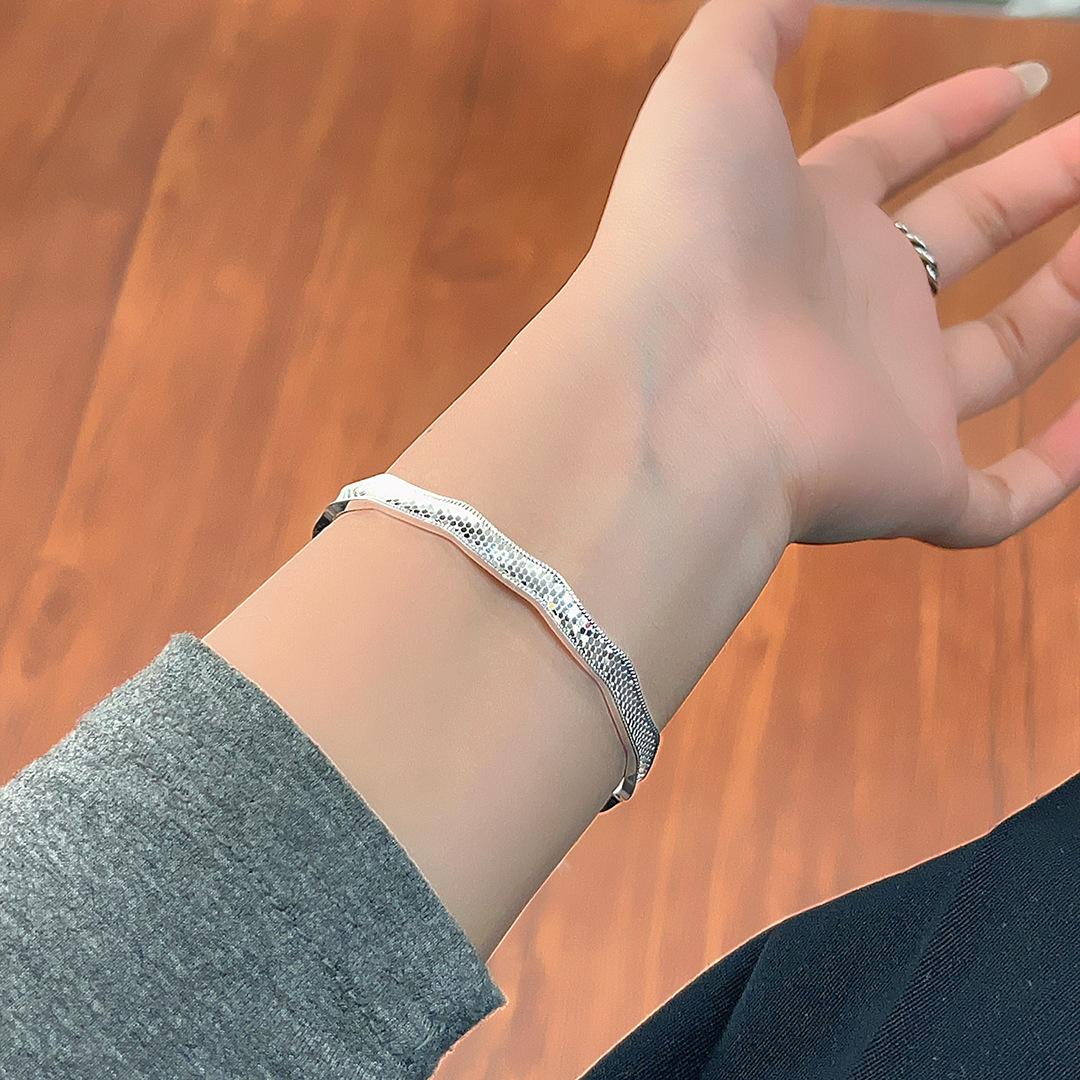 Crushed Ice Wave Pure Silver999Sterling Silver Bracelet for Women, Starry Sky, Niche Solid Bangle, Gift for Girlfriend 999Sterling Silver SZ0087
Crushed Ice Wave Pure Silver999Sterling Silver Bracelet for Women, Starry Sky, Niche Solid Bangle, Gift for Girlfriend 999Sterling Silver SZ0087