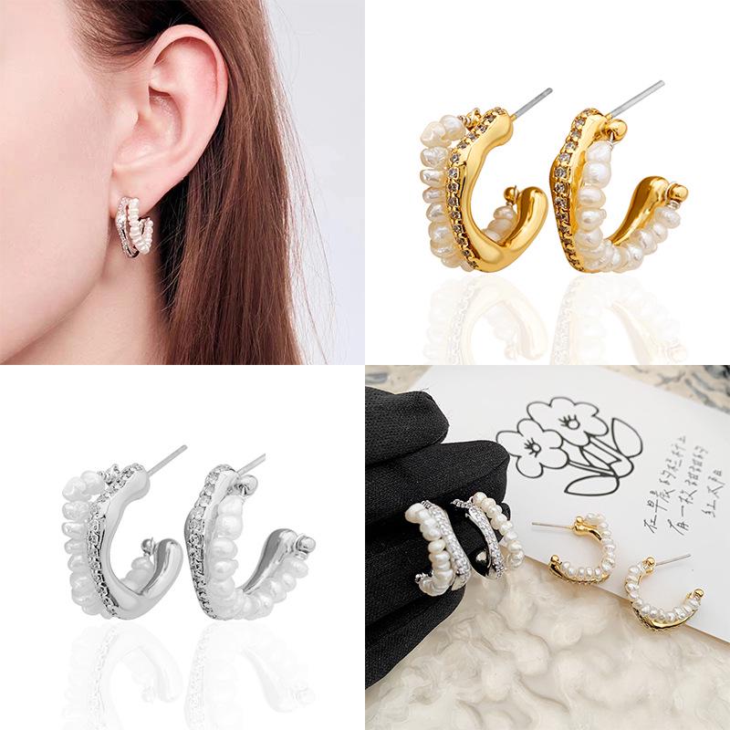 High-End 925 Silver Freshwater Pearl & Diamond C-Shaped Hoop Earrings - Autumn/Winter Niche Design
High-End 925 Silver Freshwater Pearl & Diamond C-Shaped Hoop Earrings - Autumn/Winter Niche Design