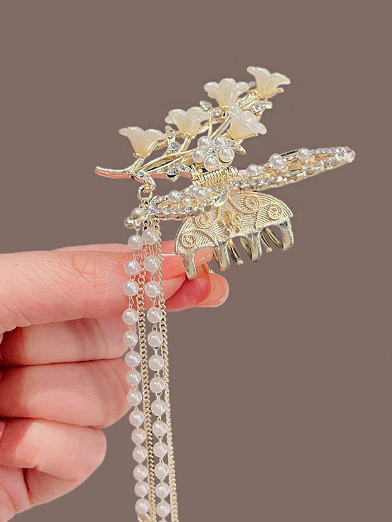 1 шт. Модные заколки для волос с бриллиантами, жемчугом и кисточками-бабочками для женщин, аксессуары для волос
1 шт. Модные заколки для волос с бриллиантами, жемчугом и кисточками-бабочками для женщин, аксессуары для волос