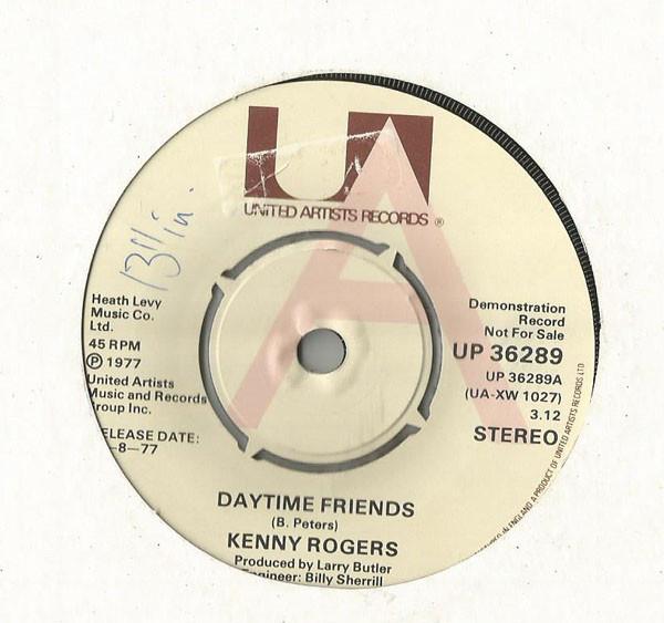 7inch Record KENNY ROGERS - Daytime Friends / We Don t Make Lov UP36289PROMO United Artists 1977 UK Folk Used
7inch Record KENNY ROGERS - Daytime Friends / We Don t Make Lov UP36289PROMO United Artists 1977 UK Folk Used