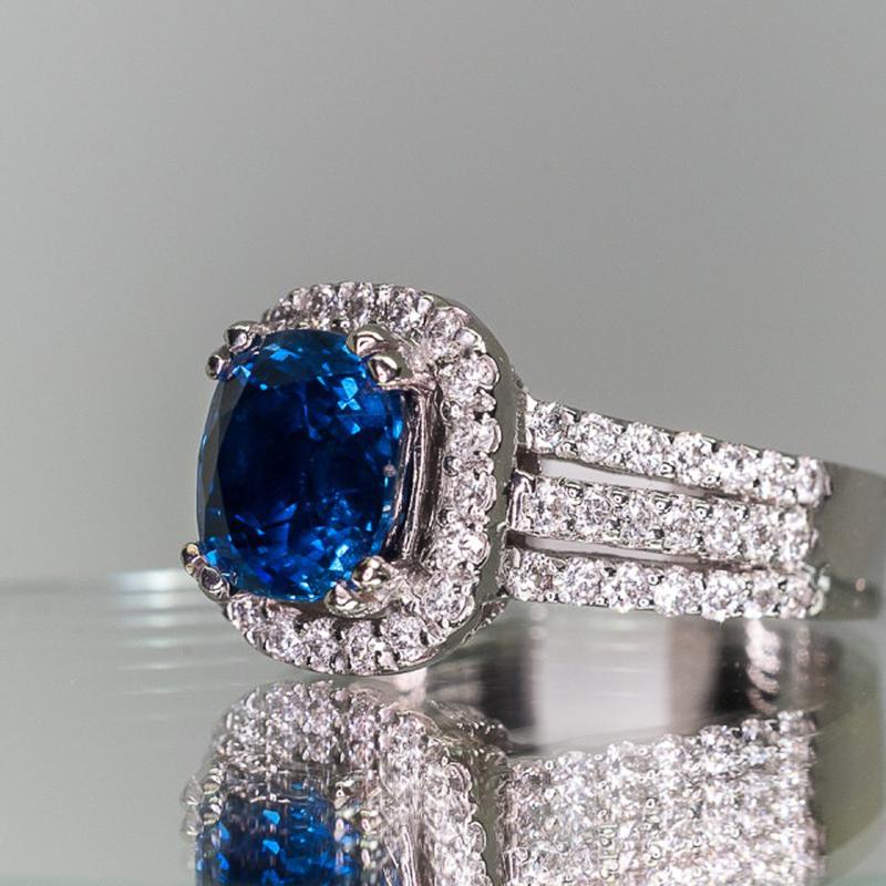 Huitan Gorgeous Blue Cubic Zircona Women Wedding Rings Temperament Elegant Lady s Party Finger Ring Brilliant Fashion Jewelry 6
Huitan Gorgeous Blue Cubic Zircona Women Wedding Rings Temperament Elegant Lady s Party Finger Ring Brilliant Fashion Jewelry 6