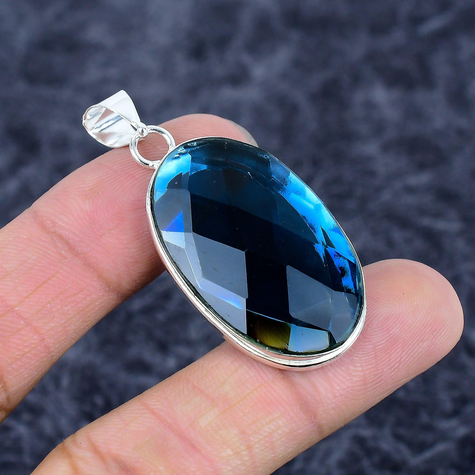Iolite Quartz Gemstone Handmade 925 Sterling Silver Jewelry Pendant 1.97 M-3252
Iolite Quartz Gemstone Handmade 925 Sterling Silver Jewelry Pendant 1.97 M-3252