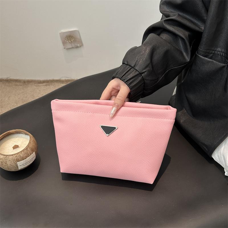 Cosmetic bag women s 2025 new portable large-capacity super fire waterproof travel wash cosmetics storage bag box high-end хакі
Cosmetic bag women s 2025 new portable large-capacity super fire waterproof travel wash cosmetics storage bag box high-end хакі