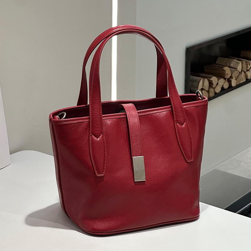 Tote Bag Handbag Women Large Capaci Commuter Buet Bag Genuine Leather Bags Designer Luxury Female Bags Shoulder Bag
Tote Bag Handbag Women Large Capaci Commuter Buet Bag Genuine Leather Bags Designer Luxury Female Bags Shoulder Bag