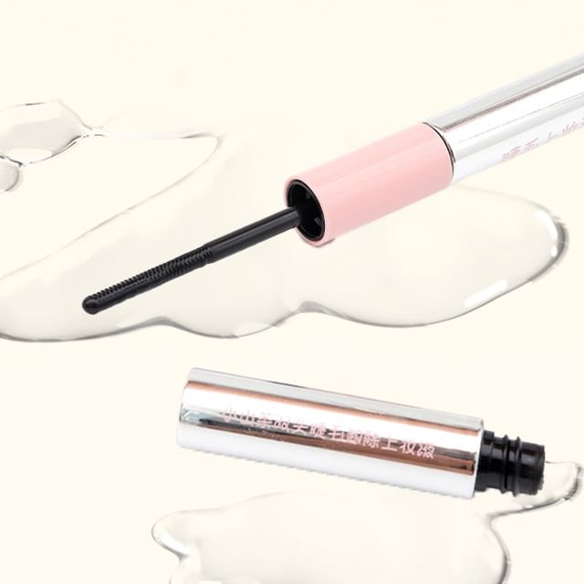 YOLO YYX - Dual-Ended Eyelash Remover & Styling Glue 1pc (4.5ml & 3ml)
YOLO YYX - Dual-Ended Eyelash Remover & Styling Glue 1pc (4.5ml & 3ml)