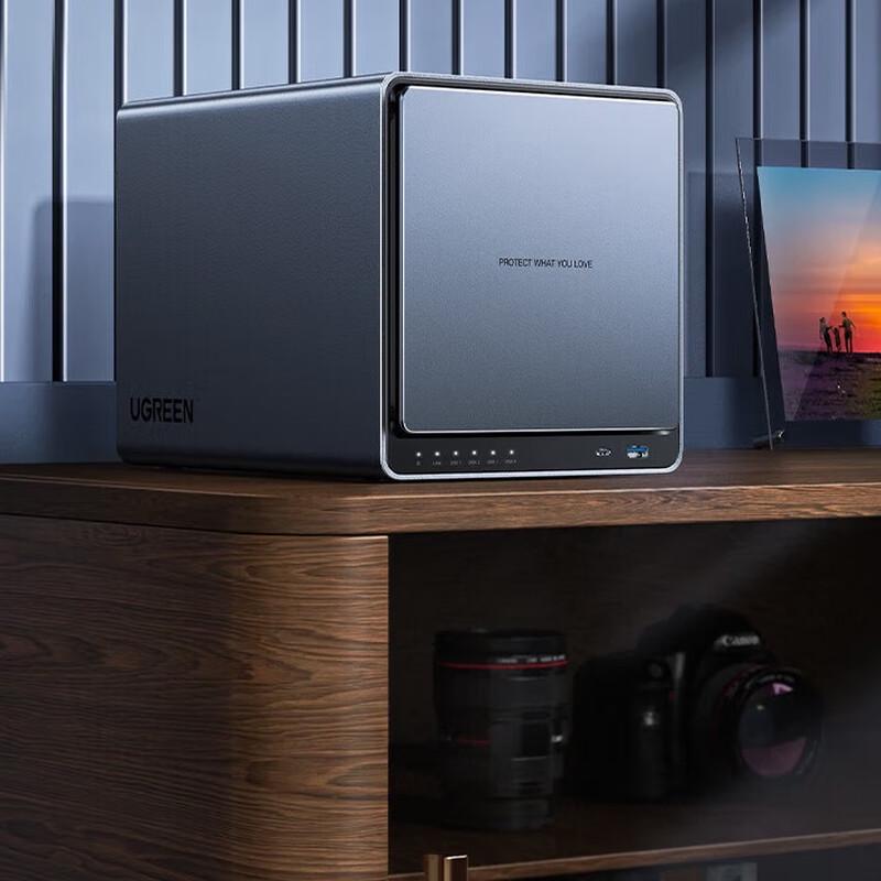 UGREEN Приватна хмара DX4600+ NAS з 4 відсіками
UGREEN Приватна хмара DX4600+ NAS з 4 відсіками