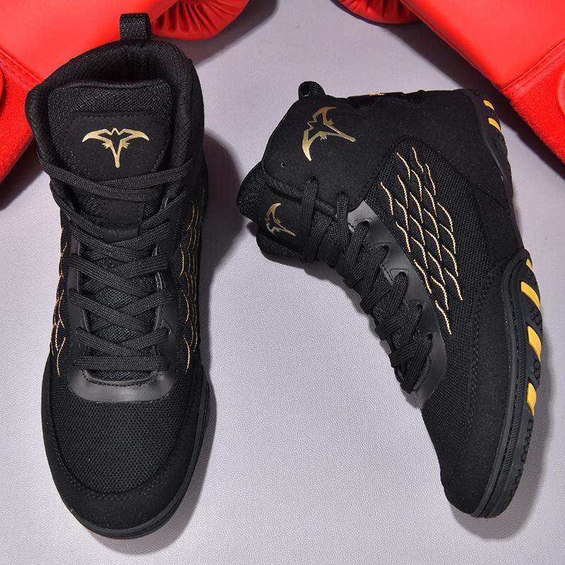 Wrestling Shoes Professional Competition Men s and Women s Sanda Shoes High-top Fighting Comprehensive Training Shoes Boxing Shoes Falling Boots Boots 34
Wrestling Shoes Professional Competition Men s and Women s Sanda Shoes High-top Fighting Comprehensive Training Shoes Boxing Shoes Falling Boots Boots 34
