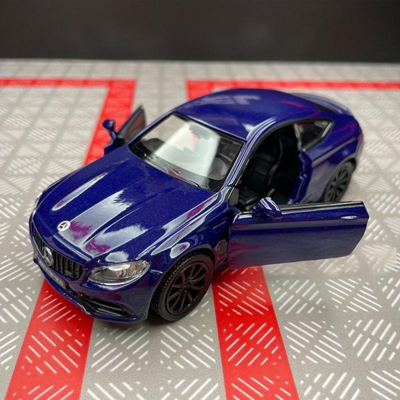 1:36 Mercedes-Benz C63S Coupe Alloy Sports Car Model Diecast Metal Racing Vehicles Car Model Simulation Collection Kids Toy Gift синій
1:36 Mercedes-Benz C63S Coupe Alloy Sports Car Model Diecast Metal Racing Vehicles Car Model Simulation Collection Kids Toy Gift синій