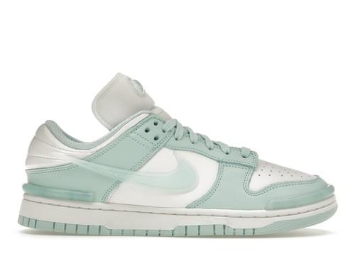 Nike Dunk Low Twist Jade Ice W - DZ2794-101 EU 35.5 синій
Nike Dunk Low Twist Jade Ice W - DZ2794-101 EU 35.5 синій