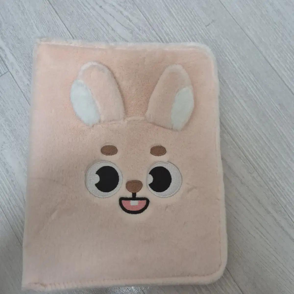 Day6 Denimals Pilki Binder
Day6 Denimals Pilki Binder