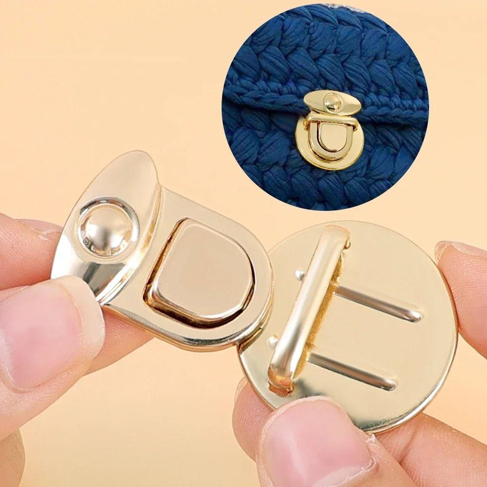 2 шт. DIY ремесленные сумки застежка кошелек крепеж пряжка для кошелька модная металлическая застежка замки DIY
2 шт. DIY ремесленные сумки застежка кошелек крепеж пряжка для кошелька модная металлическая застежка замки DIY