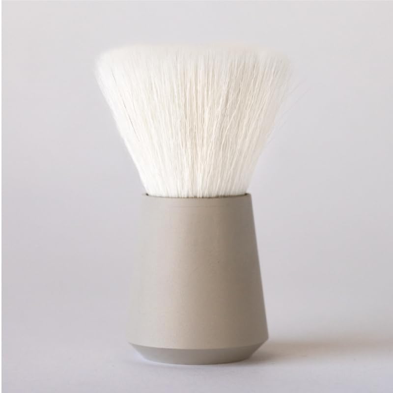 Kumano Brush Facial Cleansing Brush Muragishi Sangyo Facial Cleansing Brush For those concerned about clogged pores Rokkakukan Sakuradou KYOTO ROTD-2 серый
Kumano Brush Facial Cleansing Brush Muragishi Sangyo Facial Cleansing Brush For those concerned about clogged pores Rokkakukan Sakuradou KYOTO ROTD-2 серый
