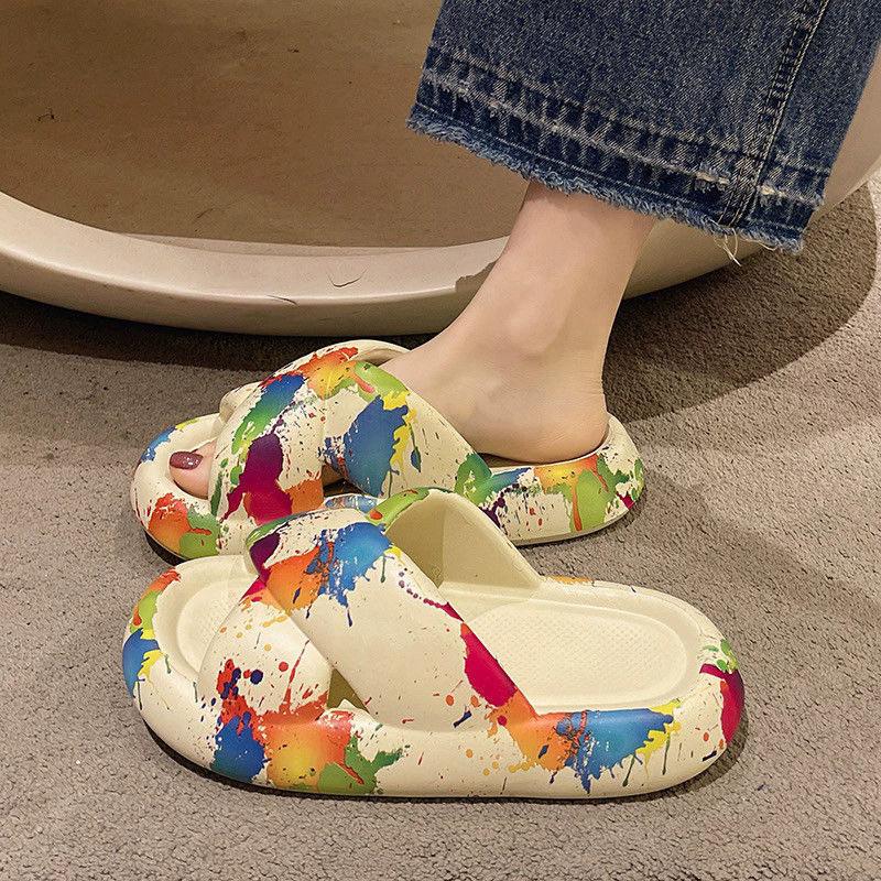 Fashion outerwear camouflage summer slippers women s new cross fashion graffiti thick bottom non-slip beach 40-41 (Suitable for 39-40)
Fashion outerwear camouflage summer slippers women s new cross fashion graffiti thick bottom non-slip beach 40-41 (Suitable for 39-40)