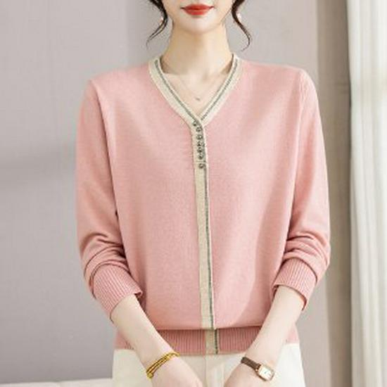 Trendy Knit Sweater for Middle-aged Moms - 2026 Spring/Fall Fashion XL
Trendy Knit Sweater for Middle-aged Moms - 2026 Spring/Fall Fashion XL