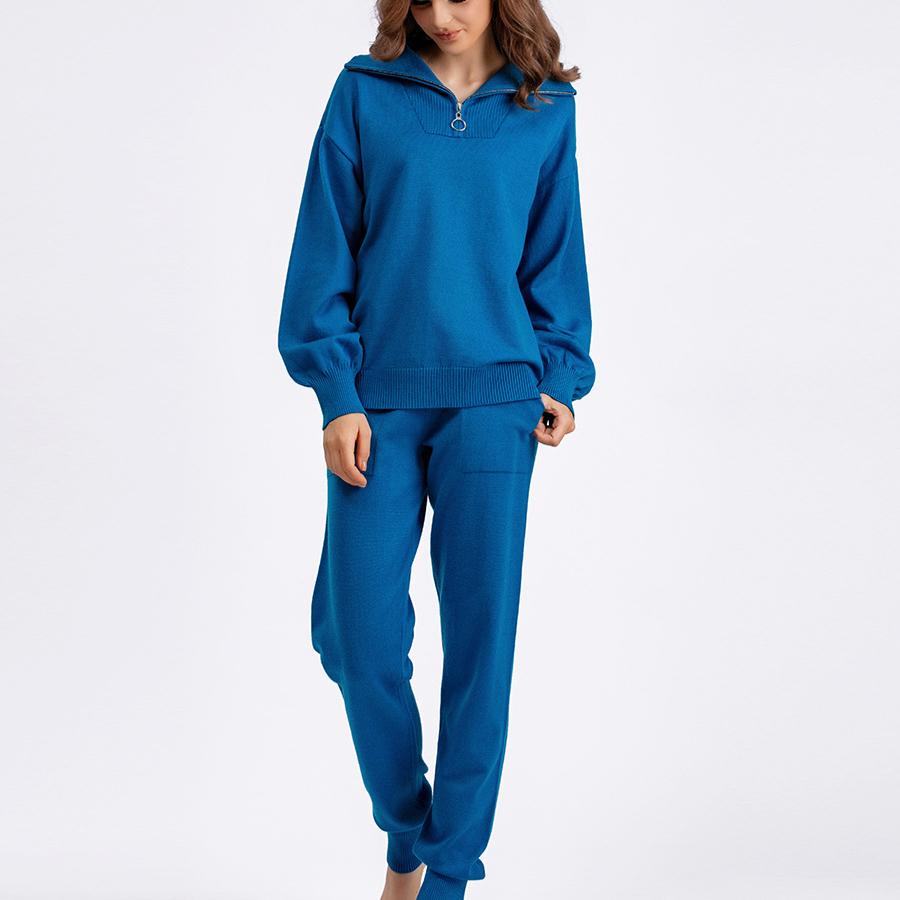 POLO collar sweater suit women autumn and winter loose European and American casual knitted two-piece suit One size светло-серый
POLO collar sweater suit women autumn and winter loose European and American casual knitted two-piece suit One size светло-серый