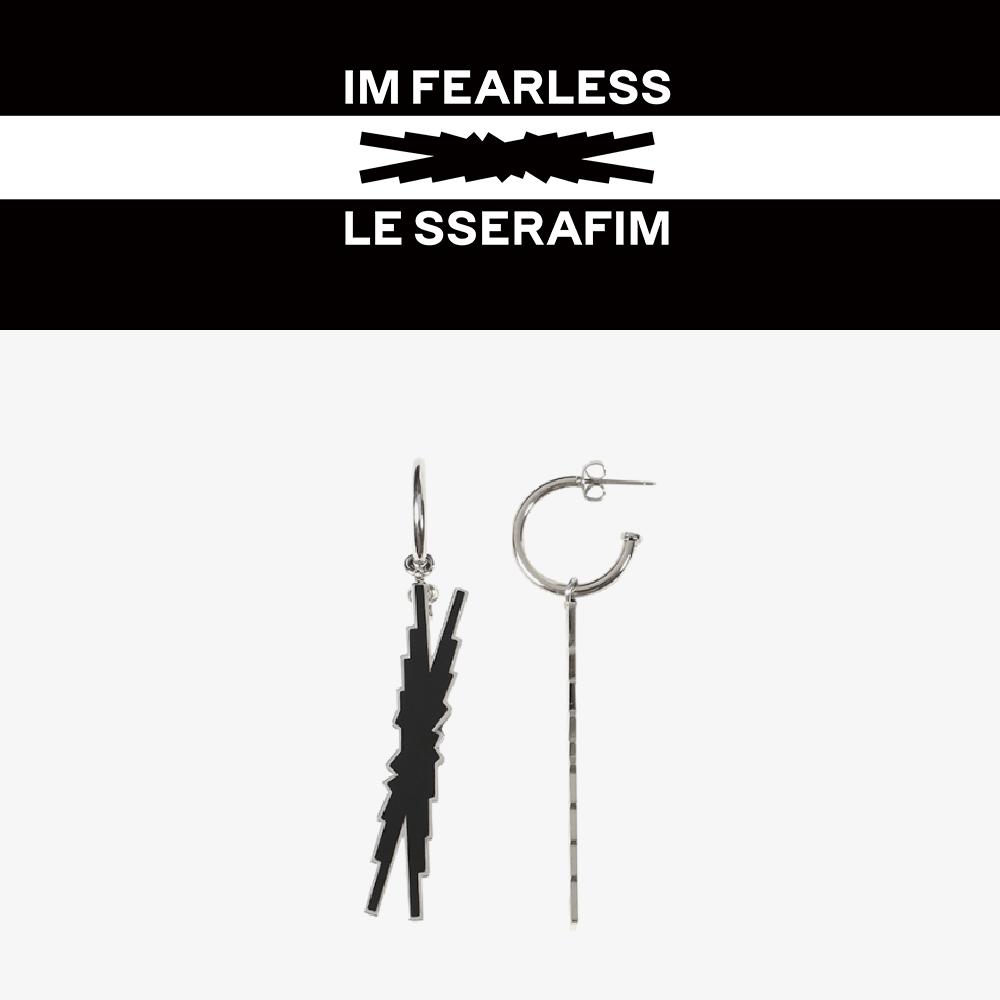 Официальные серьги LE SSERAFIM
Официальные серьги LE SSERAFIM