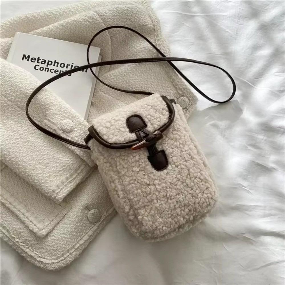 Fashion Winter Lambswool Phone Bag Faux Fur Sweet Lovely Women Wallets Square Purse Portable Shoulder Bags бежевий
Fashion Winter Lambswool Phone Bag Faux Fur Sweet Lovely Women Wallets Square Purse Portable Shoulder Bags бежевий