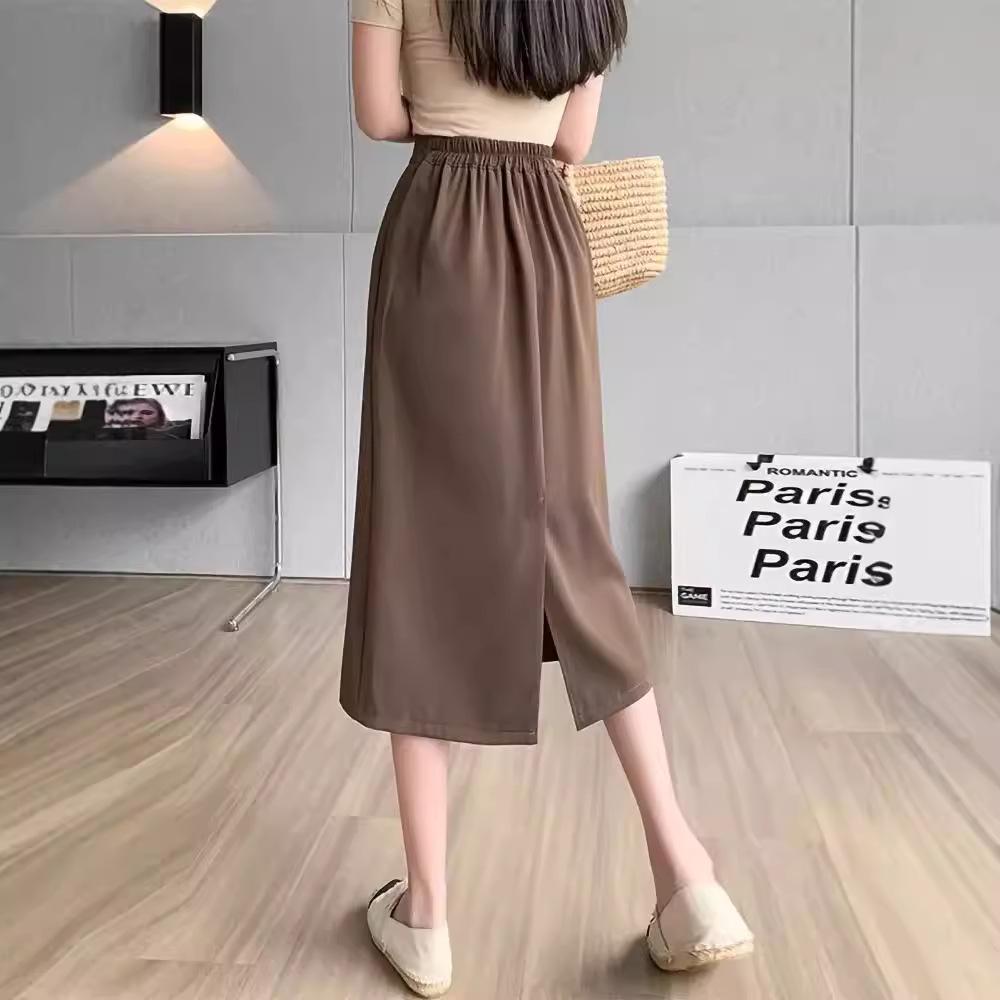 2024 Spring Women s High-Waist A-Line Skirt: Fashionable Mid-Length Korean Style with Slimming Back Slit XS
2024 Spring Women s High-Waist A-Line Skirt: Fashionable Mid-Length Korean Style with Slimming Back Slit XS