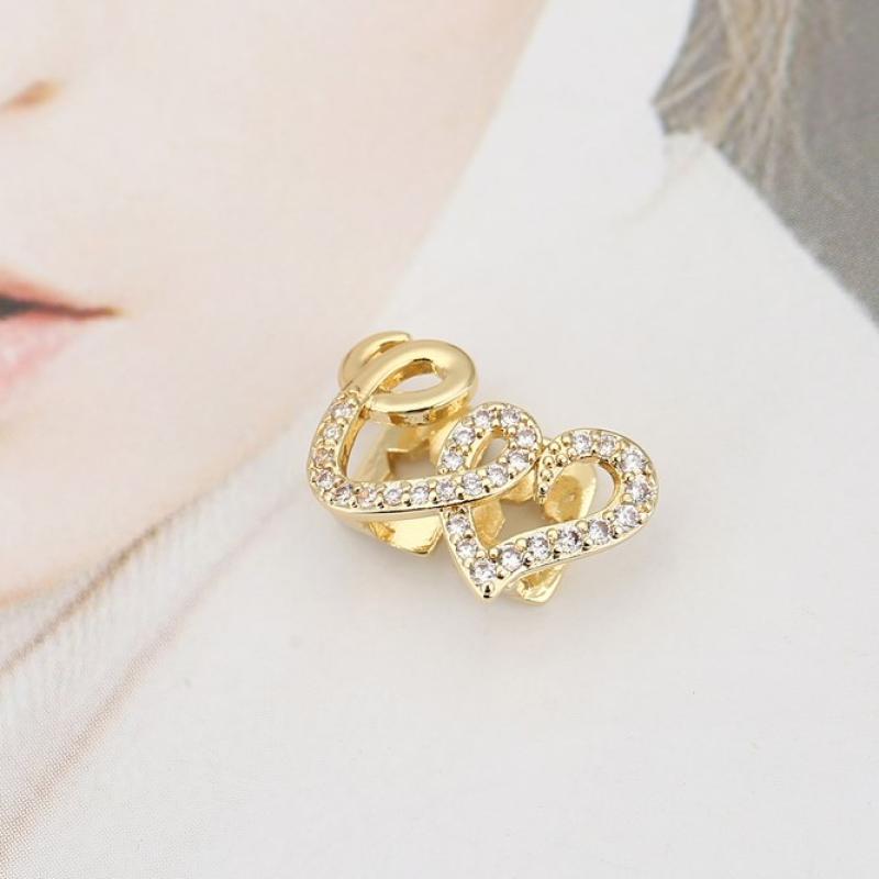 Stainless Steel Double Heart Teeth Caps For Women Men Punk Hip Hop Zircon Hollow Love Tooth Grillz Couple Jewelry Accessories
Stainless Steel Double Heart Teeth Caps For Women Men Punk Hip Hop Zircon Hollow Love Tooth Grillz Couple Jewelry Accessories