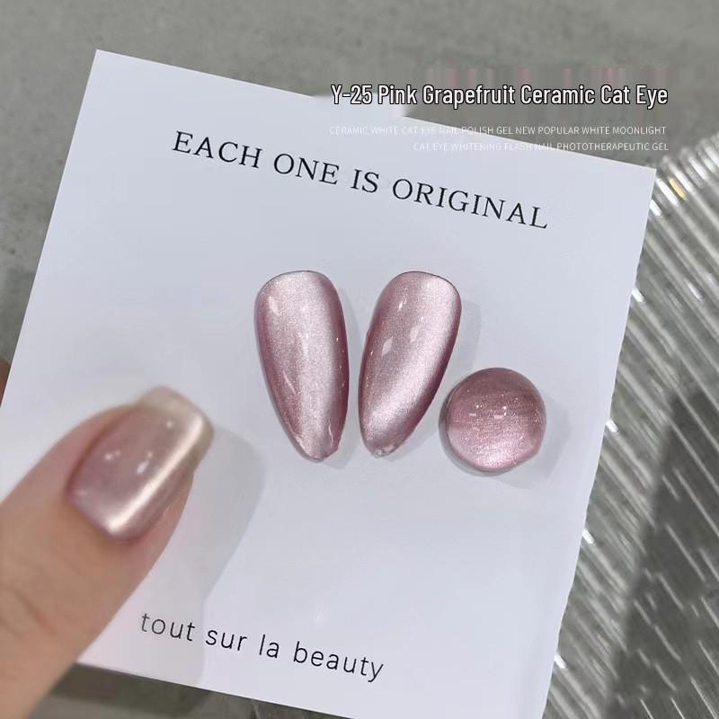 White Moonlight Cat Eye Nail Gel: Autumn/Winter 2025 - Super Flash Crystal Porcelain for Nail Art
White Moonlight Cat Eye Nail Gel: Autumn/Winter 2025 - Super Flash Crystal Porcelain for Nail Art