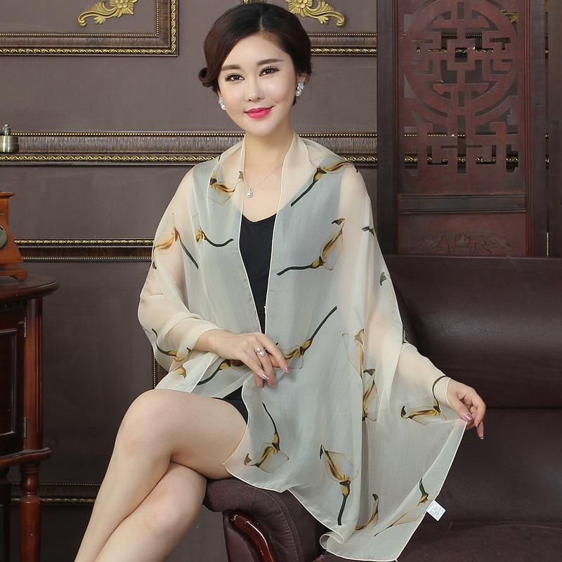 High quality 100% silk scarf shawl hijab wrap women female long style spring summer Beach Cover-ups
High quality 100% silk scarf shawl hijab wrap women female long style spring summer Beach Cover-ups