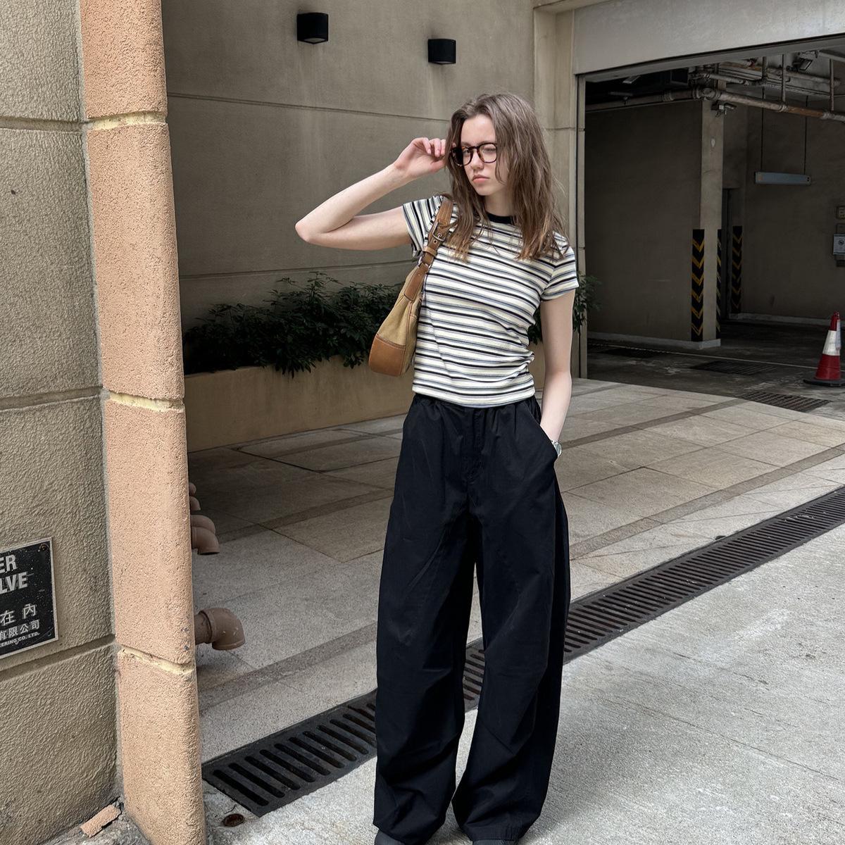 Women s Retro Slim Fit Striped T-Shirt - Early Autumn Colorblock Round Neck Short Sleeve Top Medium
Women s Retro Slim Fit Striped T-Shirt - Early Autumn Colorblock Round Neck Short Sleeve Top Medium