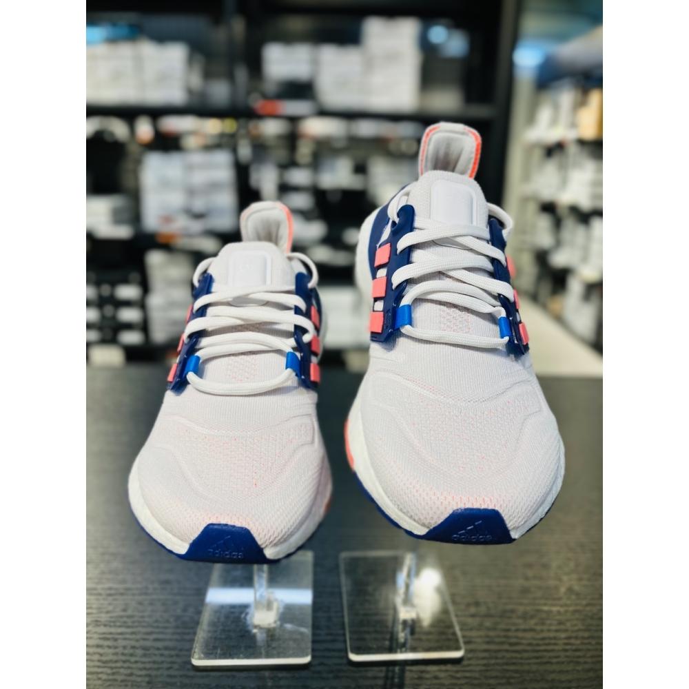 Женские беговые кроссовки adidas Performance Ultraboost 22 ULTRABOOST 22 W GX5589
Женские беговые кроссовки adidas Performance Ultraboost 22 ULTRABOOST 22 W GX5589