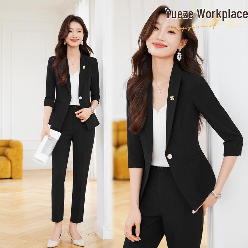 High-End Pink Blazer for Women - Ideal for Medical Aesthetics Consultants and Beauty Salon Professionals, Perfect for Spring and Autumn. M
High-End Pink Blazer for Women - Ideal for Medical Aesthetics Consultants and Beauty Salon Professionals, Perfect for Spring and Autumn. M