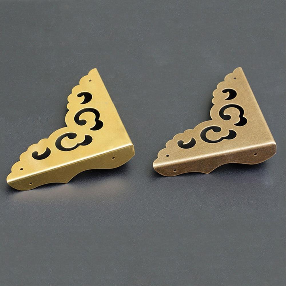 Guard Antique Jewelry Box Corner Bracket Corner Protector Edge Cover Corner For Furniture Hardware brass-4.5cm
Guard Antique Jewelry Box Corner Bracket Corner Protector Edge Cover Corner For Furniture Hardware brass-4.5cm