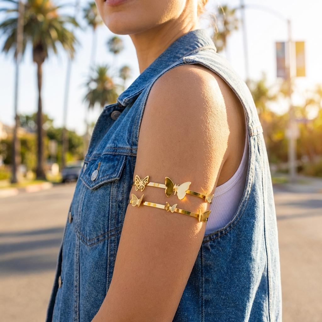 Fashion Liquid Metal Heart Upper Arm Chain Bracelets for Women Minimalist Tassel Rhinestones Armlet Punk Hiphop Body Jewelry
Fashion Liquid Metal Heart Upper Arm Chain Bracelets for Women Minimalist Tassel Rhinestones Armlet Punk Hiphop Body Jewelry