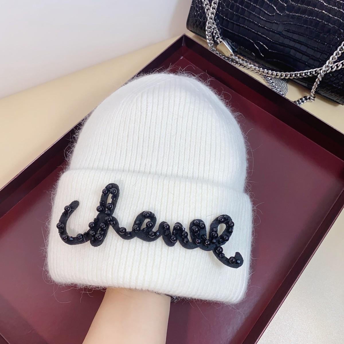 Handmade Pearl Wool Knitted Hat: Warm Rabbit Fur, Unisex Nordic Fashion for Autumn & Winter One size
Handmade Pearl Wool Knitted Hat: Warm Rabbit Fur, Unisex Nordic Fashion for Autumn & Winter One size