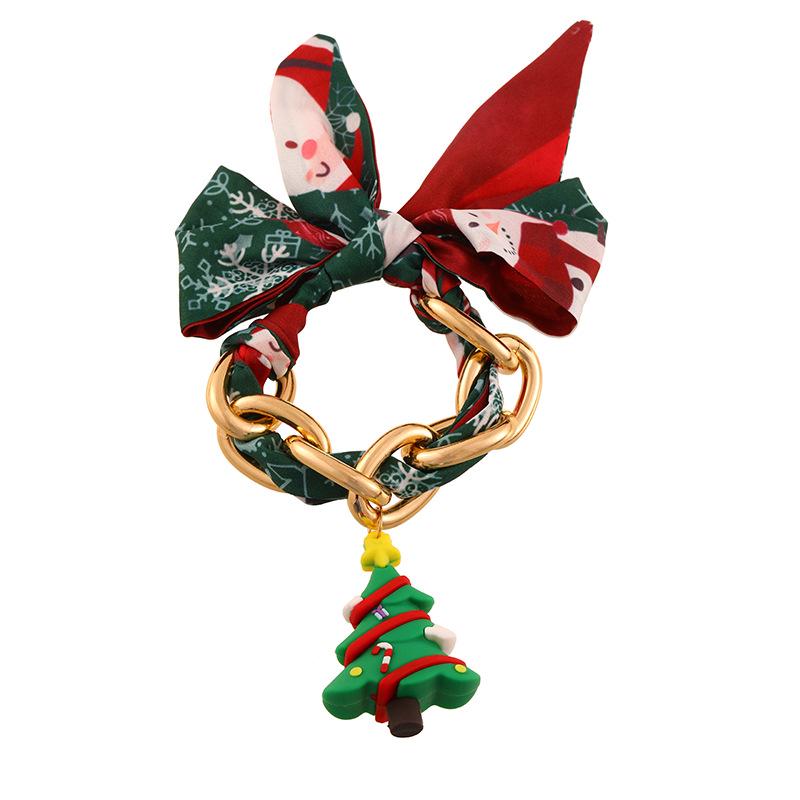 Cross-Border Christmas Jewelry: Colorful Silk Scarf Pendant Bracelet with Christmas Tree & Reindeer Design for Women
Cross-Border Christmas Jewelry: Colorful Silk Scarf Pendant Bracelet with Christmas Tree & Reindeer Design for Women