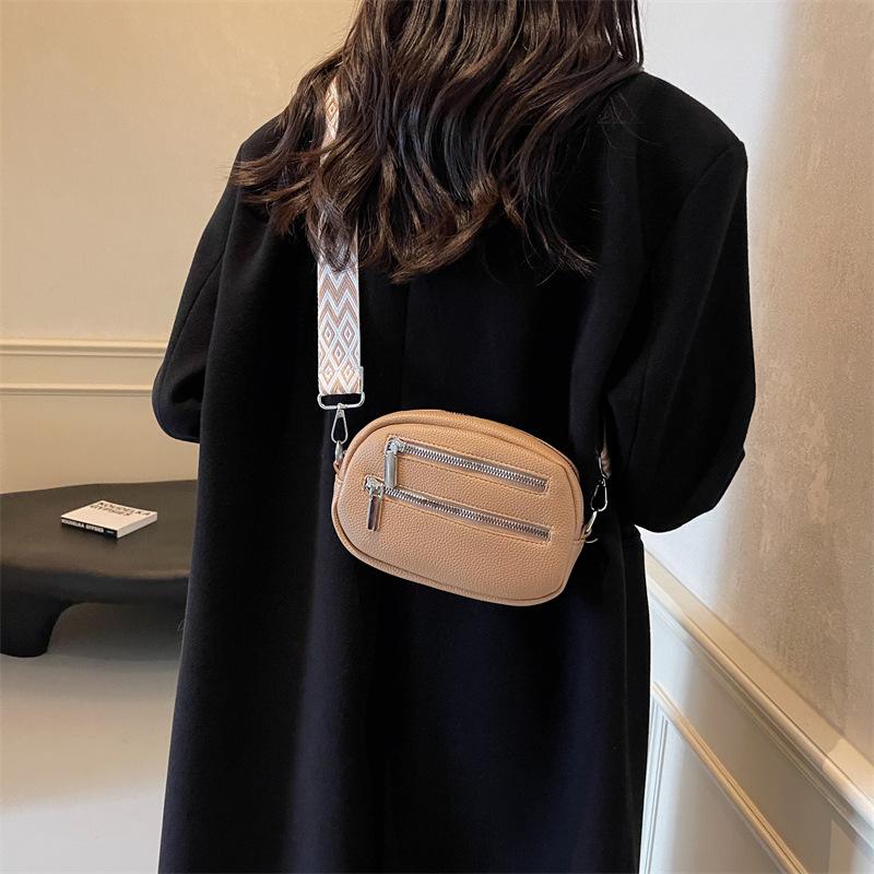 Женская нагрудная сумка 2025 осень и зима новая ретро двойная молния поясная сумка уличная сумка-мессенджер модная женская сумка через плечо. 20*6*13 хаки