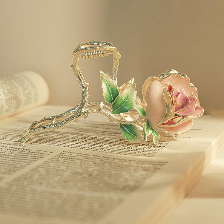 Металлическая заколка-краб в виде корейской розы: Элегантный аксессуар для волос для причесок
Металлическая заколка-краб в виде корейской розы: Элегантный аксессуар для волос для причесок