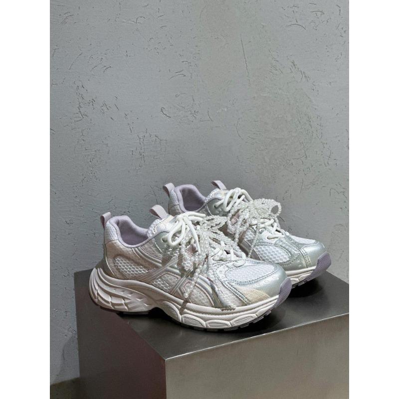 Niche designer dad shoes women s spring new thick-soled lightweight soft-soled non-slip casual sports shoes 40 рожевий
Niche designer dad shoes women s spring new thick-soled lightweight soft-soled non-slip casual sports shoes 40 рожевий