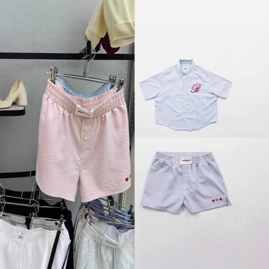 Badblood Унисекс Американский Ретро Полосатый Комплект Шорты и Рубашка Small
Badblood Унисекс Американский Ретро Полосатый Комплект Шорты и Рубашка Small